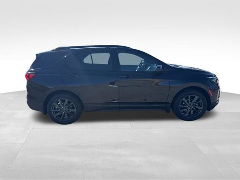 Used 2023 Chevrolet Equinox RS w/ LPO, Floor Liner Package AWD/4WD image 7