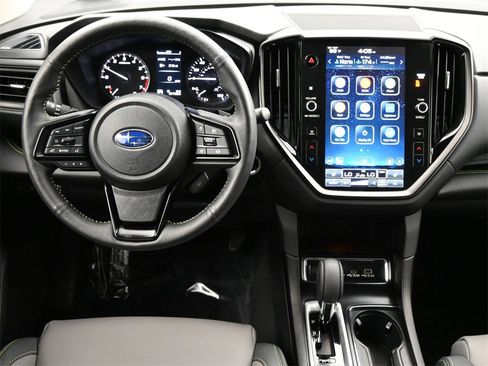 Used 2024 Subaru Ascent Onyx Edition image 6