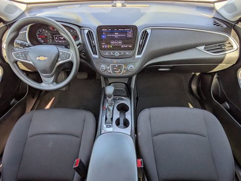Used 2023 Chevrolet Malibu LS FWD image 13