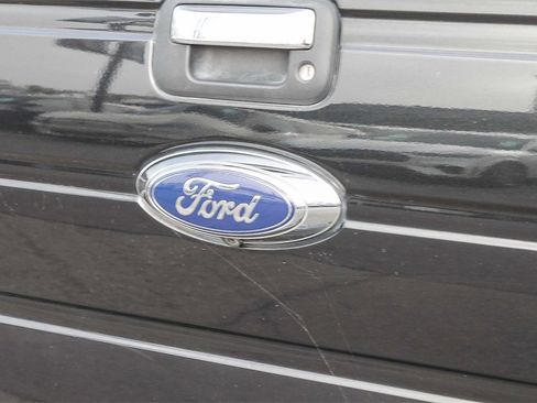 Used 2014 Ford F150 XLT w/ Equipment Group 302A Luxury image 12