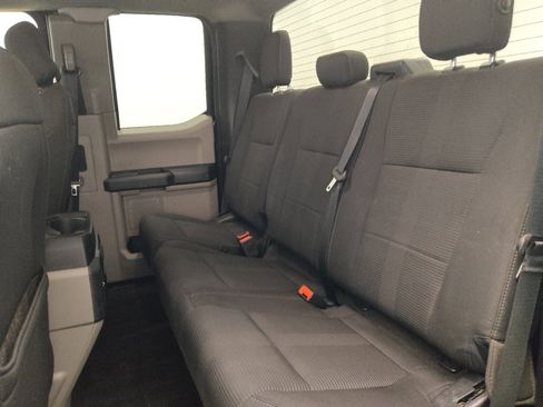 Used 2018 Ford F150 XL w/ Equipment Group 101A Mid AWD/4WD image 18