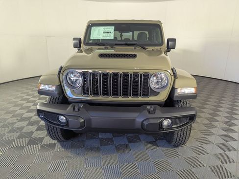 New 2026 Jeep Gladiator Sport image 3