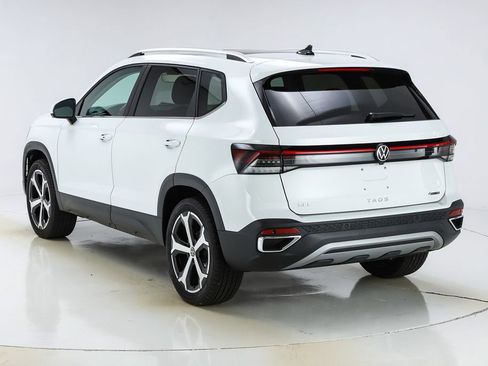 New 2025 Volkswagen Taos SEL image 46