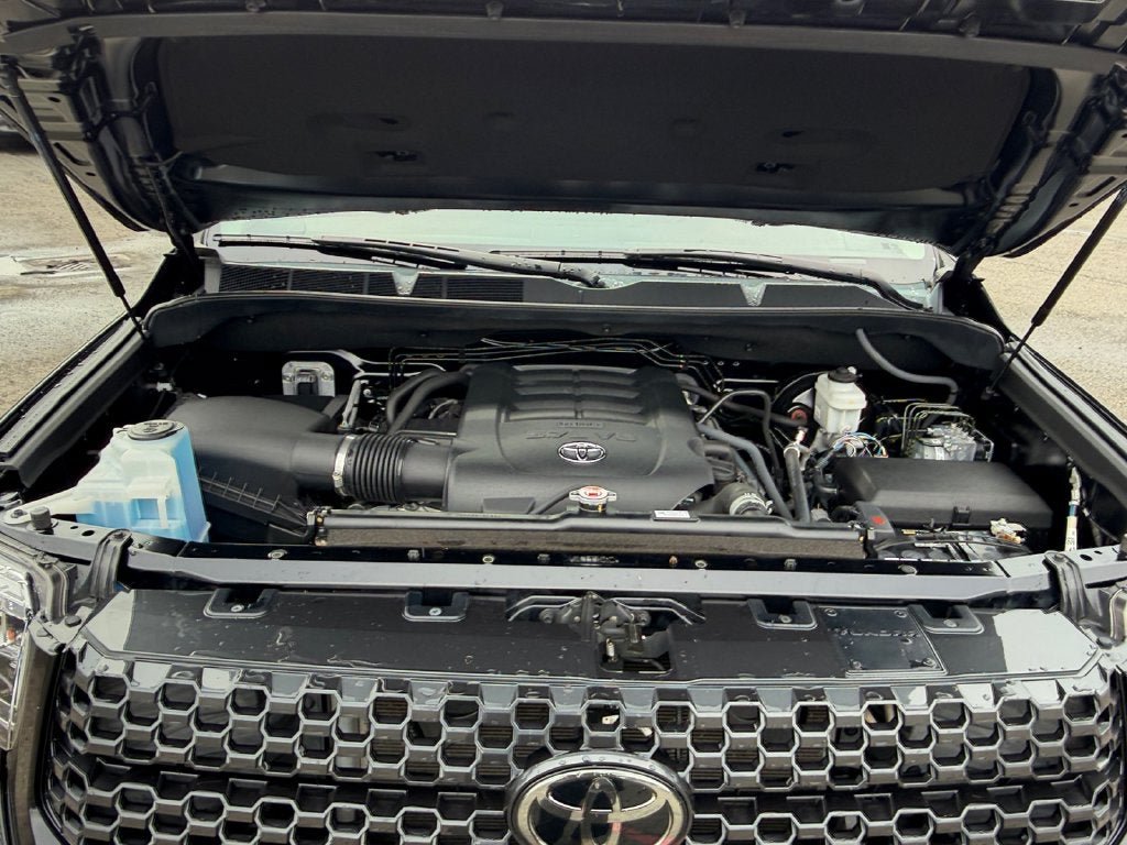 Used 2021 Toyota Tundra Platinum AWD/4WD image 29