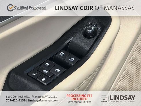 Certified 2025 Jeep Grand Cherokee Limited w/ Luxury Tech Group II AWD/4WD image 31
