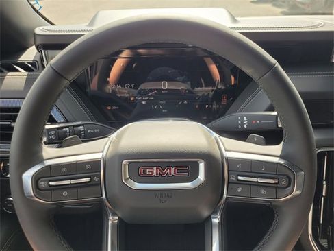 New 2026 GMC Yukon Elevation w/ LPO, Floor Liner Package image 30