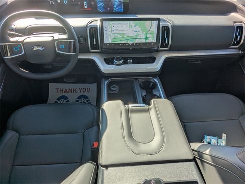 New 2026 Ford Expedition Max Active image 15