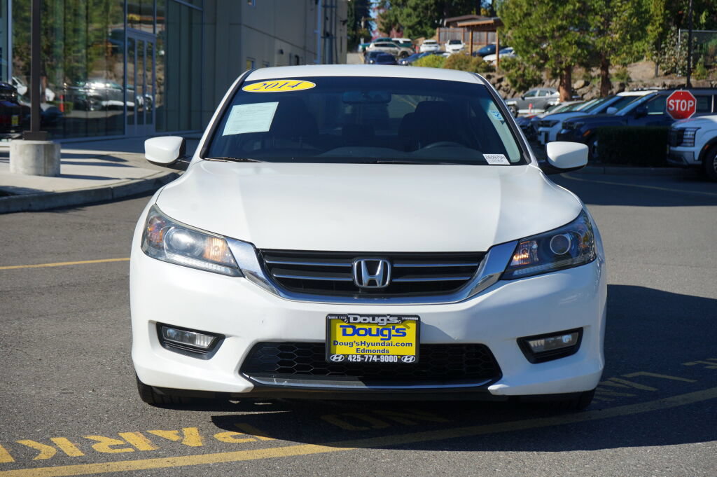 Used 2014 Honda Accord Sport image 2