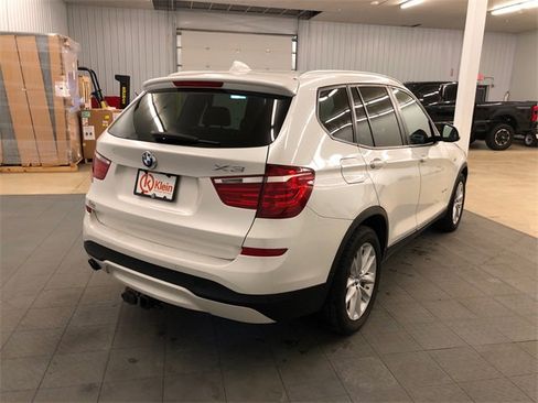 Used 2016 BMW X3 xDrive28d image 11