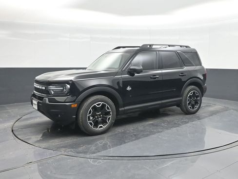 New 2025 Ford Bronco Sport Outer Banks w/ Outer Banks Tech Package+ image 32