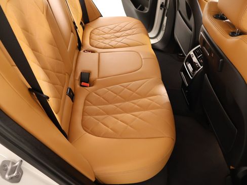 Used 2023 BMW X5 xDrive40i w/ M Sport Package image 15