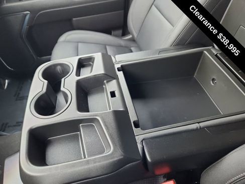 Used 2024 GMC Sierra 1500 SLT image 44