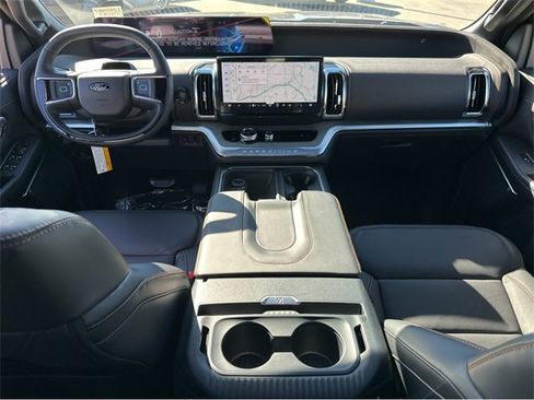New 2025 Ford Expedition Tremor image 8