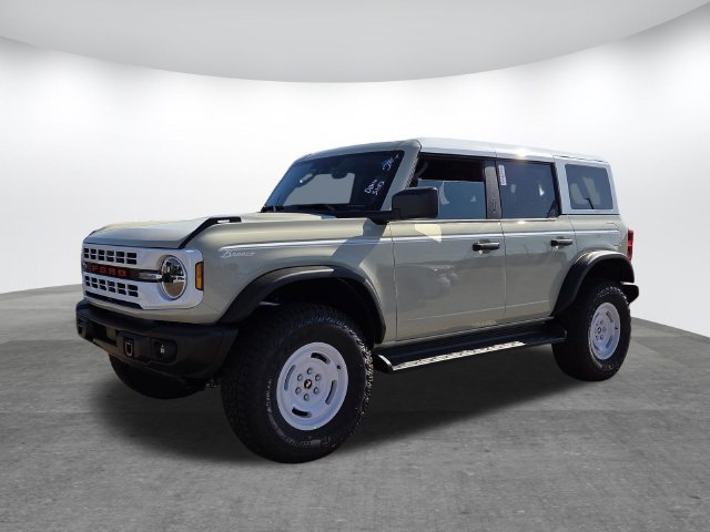 New 2026 Ford Bronco Heritage Edition AWD/4WD image 4