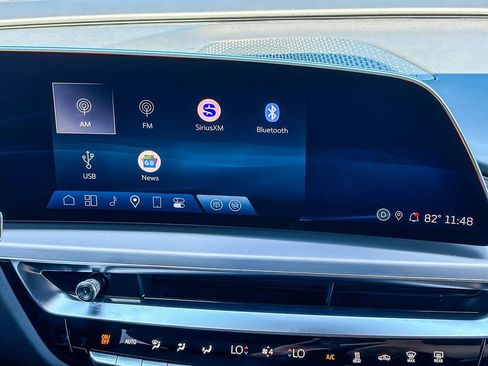 Certified 2025 Cadillac Lyriq Luxury image 18