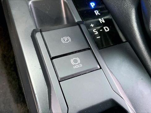 Used 2025 Toyota Tacoma SR RWD image 32