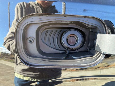 New 2026 Volvo XC60 B5 Core image 12