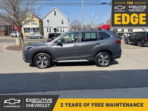 Used 2020 Subaru Forester Touring AWD/4WD image 1