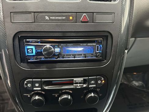 Used 2006 Dodge Grand Caravan SXT FWD image 26