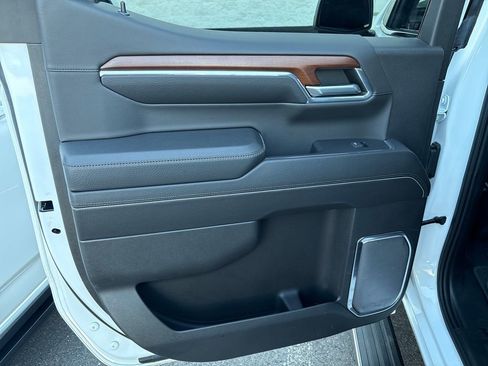 Certified 2023 GMC Sierra 1500 Denali w/ Technology Package image 46