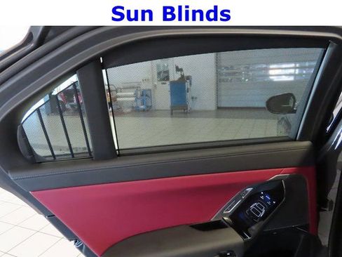 Used 2025 BMW 740i image 44