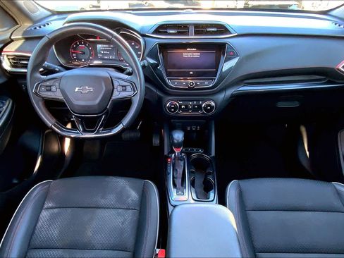 Used 2021 Chevrolet TrailBlazer RS w/ Convenience Package image 16