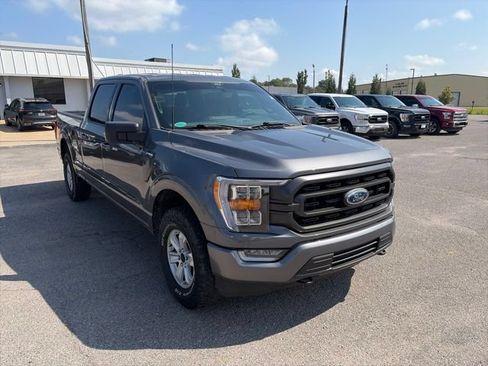 Used 2022 Ford F150 XLT w/ Equipment Group 302A High AWD/4WD image 8