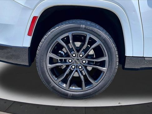 Certified 2024 Jeep Grand Wagoneer L Series II w/ Quick Order Packagew 28T AWD/4WD image 37