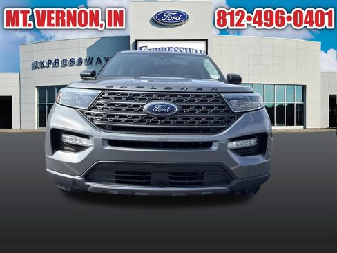 Used 2023 Ford Explorer XLT w/ Equipment Group 202A AWD/4WD image 11