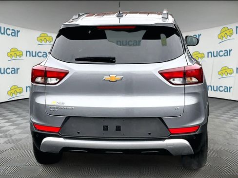Used 2023 Chevrolet TrailBlazer LT w/ Convenience Package image 5