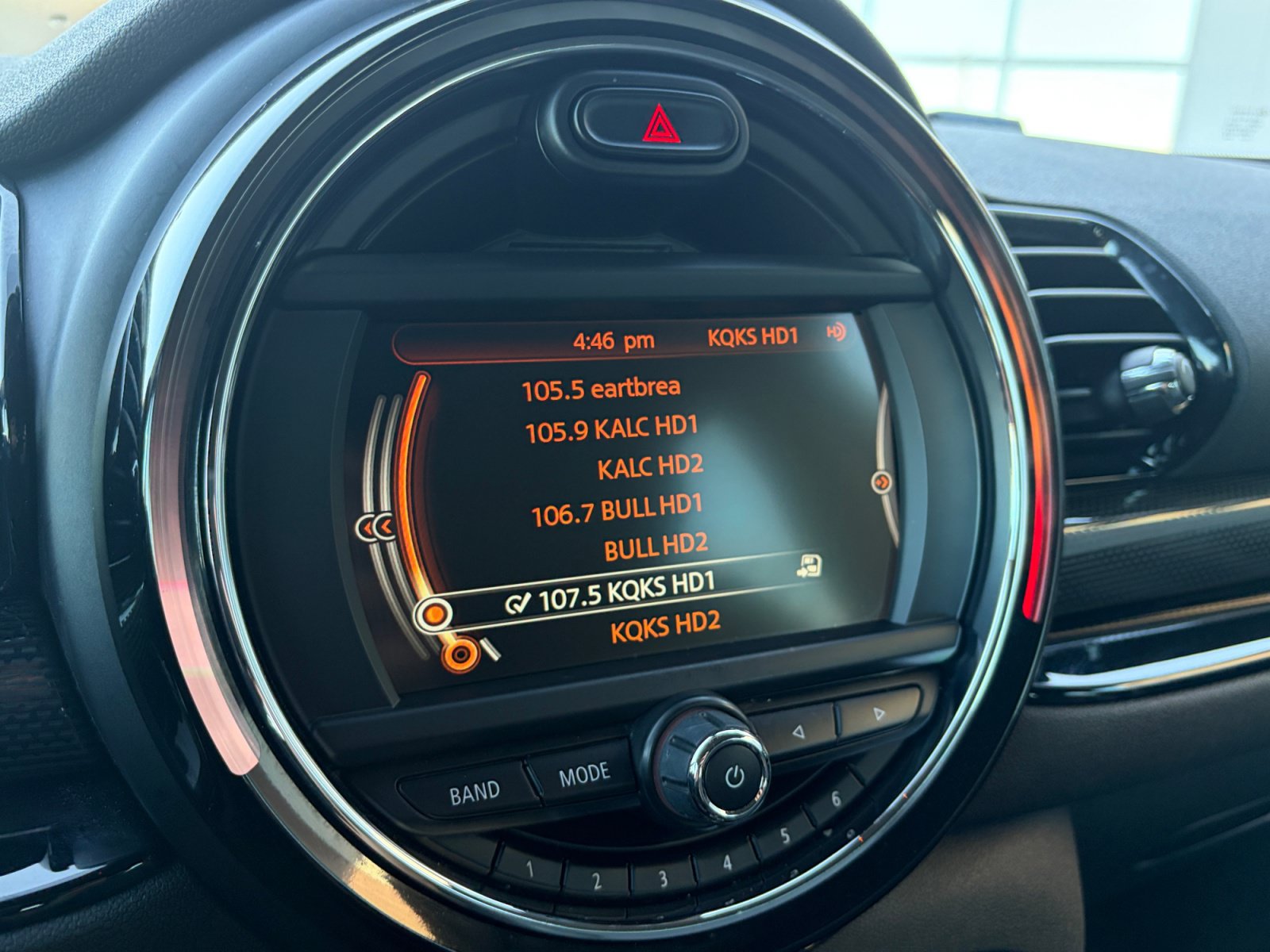 Used 2017 MINI Cooper Clubman ALL4 AWD/4WD image 21