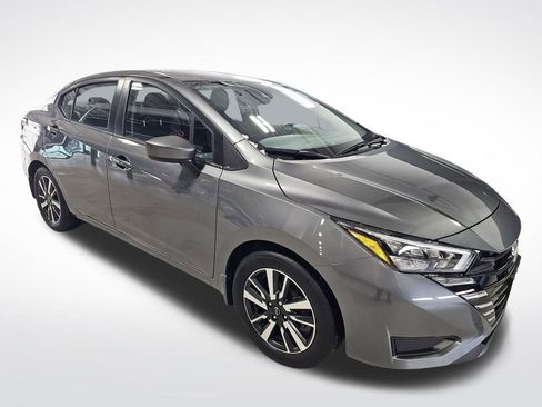 Used 2025 Nissan Versa SV w/ Trunk Package image 8