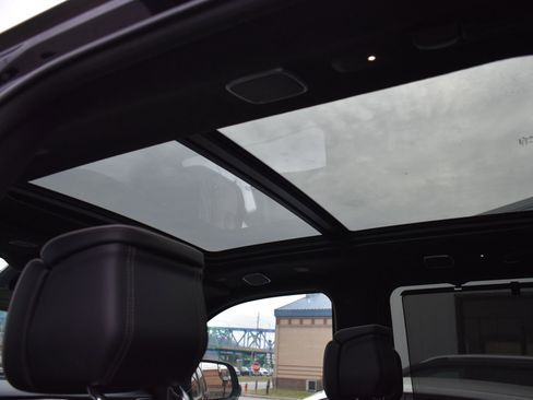 Used 2024 Jeep Grand Wagoneer L Series II w/ Quick Order Packagew 28T image 19