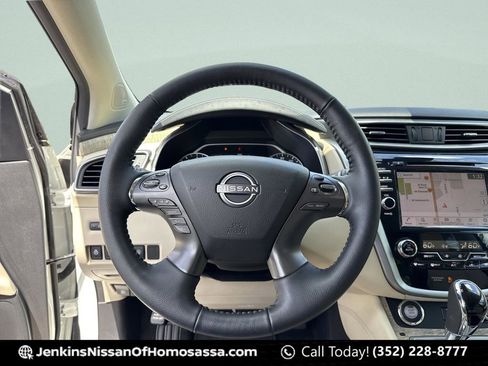 Certified 2023 Nissan Murano SL w/ SL Moonroof Package FWD image 43