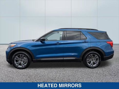 Used 2023 Ford Explorer XLT w/ Equipment Group 202A RWD image 2