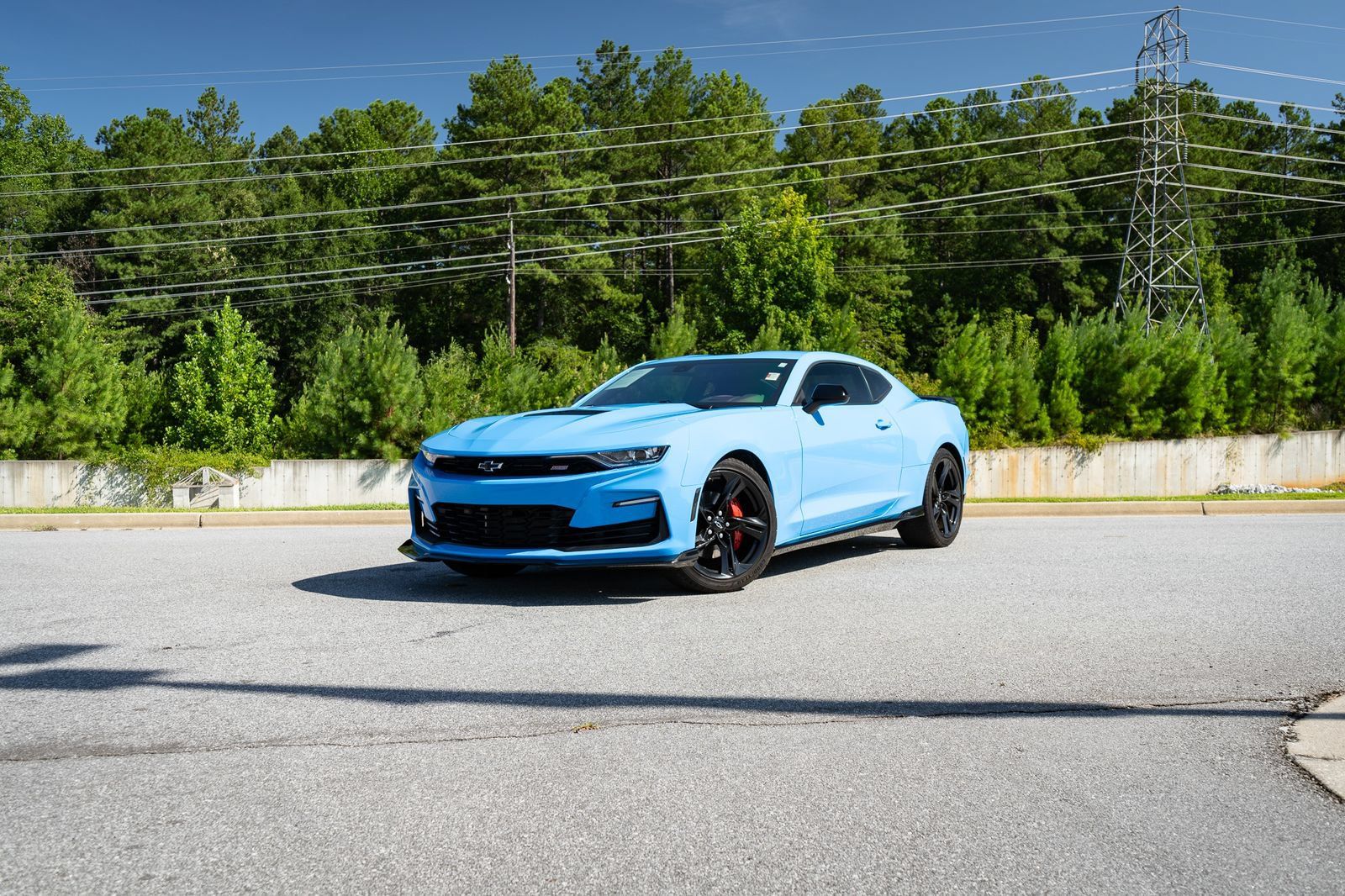 Used 2022 Chevrolet Camaro SS RWD image 1
