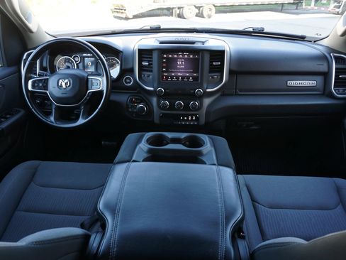 Used 2019 RAM 1500 Big Horn AWD/4WD image 22