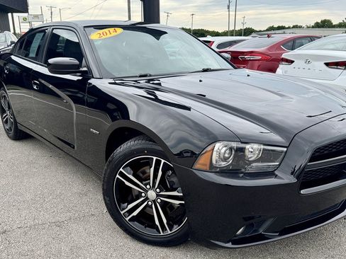 Used 2014 Dodge Charger R/T AWD/4WD image 2