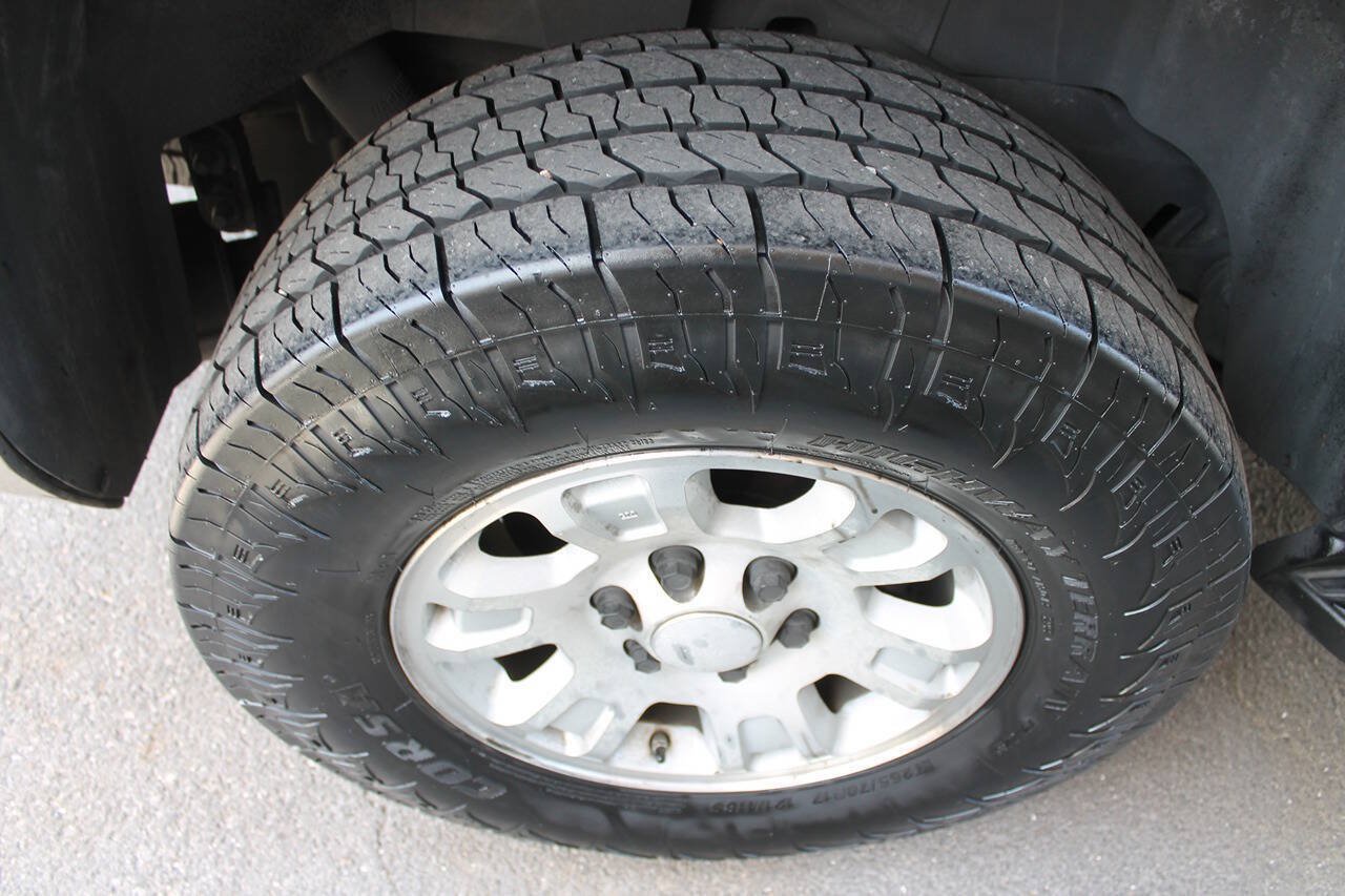 Used 2007 GMC Yukon SLE RWD image 12