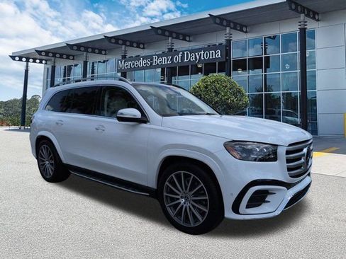 New 2026 Mercedes-Benz GLS 450 4MATIC image 2