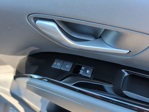 New 2026 Hyundai Tucson Limited w/ Tow & Go Package image 31