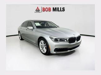 Used 2018 BMW 750i xDrive AWD/4WD video 1