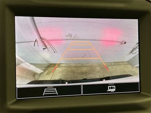 Used 2024 Chevrolet Silverado 2500 Custom w/ Custom Convenience Package image 13