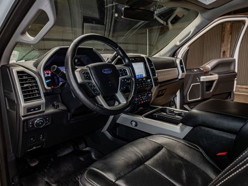 Used 2021 Ford F350 Lariat w/ Lariat Ultimate Package image 12
