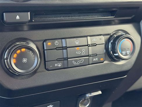 Used 2015 Ford F150 XLT w/ Equipment Group 301A Mid image 17