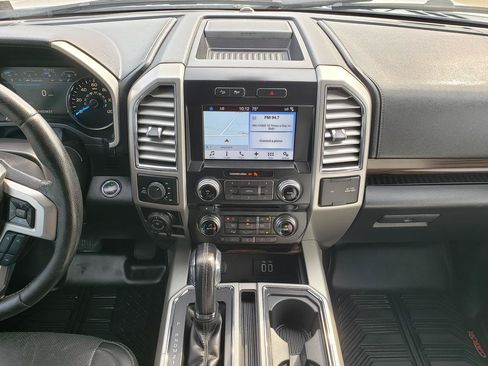 Used 2016 Ford F150 Lariat w/ Equipment Group 502A Luxury AWD/4WD image 16