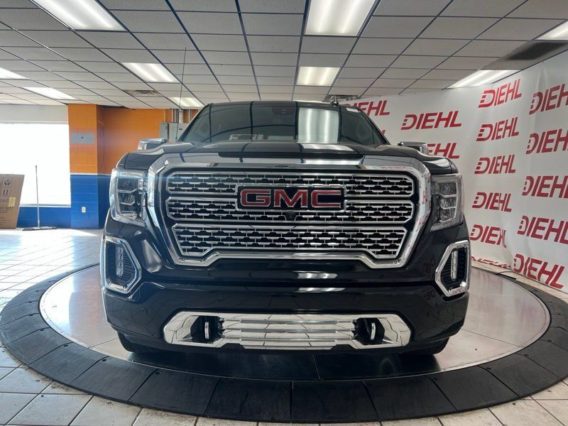 Used 2022 GMC Sierra 1500 Denali w/ Denali Reserve Package AWD/4WD image 2