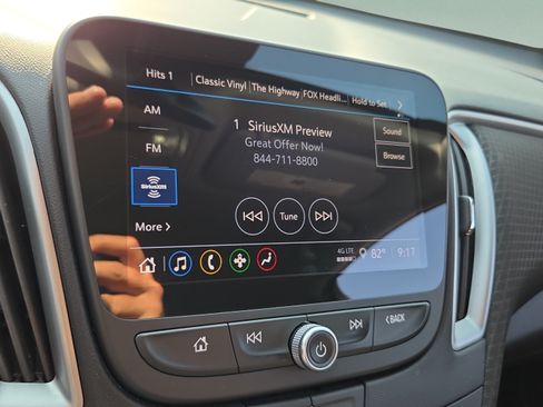 Certified 2023 Chevrolet Malibu LT FWD image 18