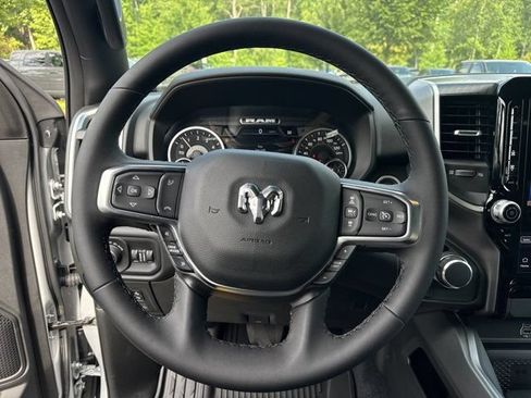 New 2026 RAM 1500 4x4 Crew Cab image 22