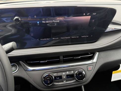 New 2026 Buick Envista Preferred FWD image 24